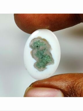 11.06 Ct Natural Solar Moss Agate Oval Cab